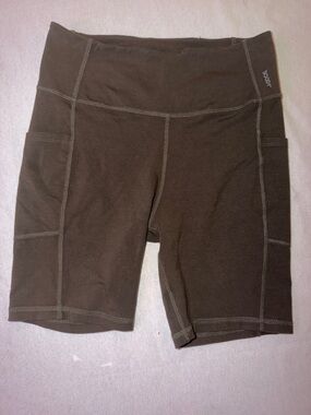 BOODY High-Rise Dark Brown Bike Shorts with Side Pockets